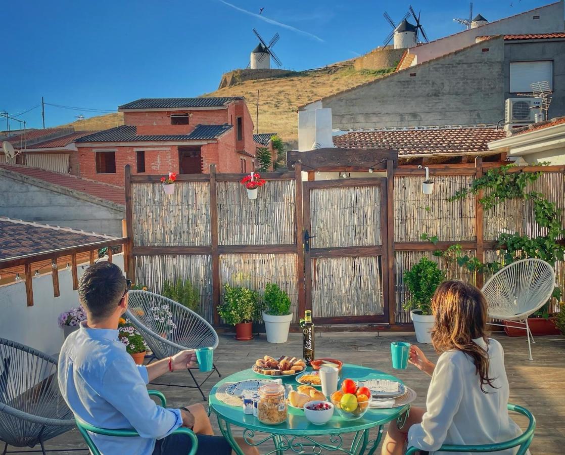 Apartamentos Oncemolinos Con Desayuno Consuegra Eksteriør bilde